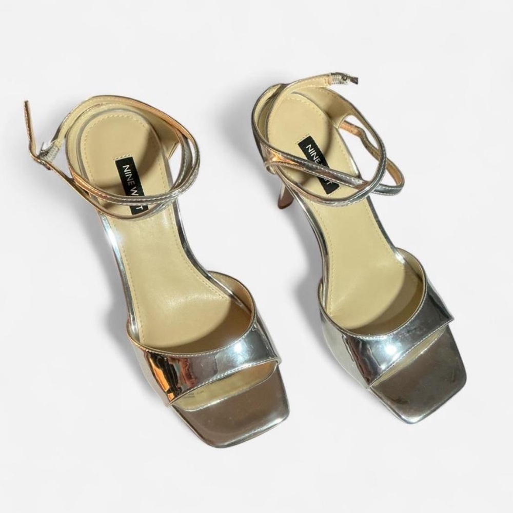 Nine West Silver Heels